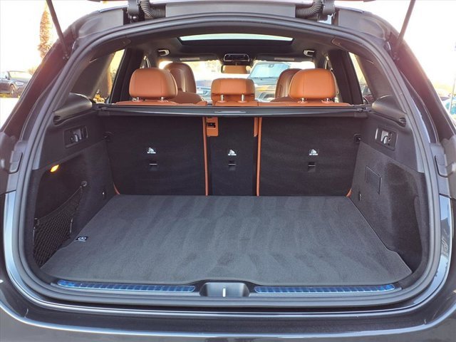 Used 2025 Mercedes-Benz GLC 300 image 23