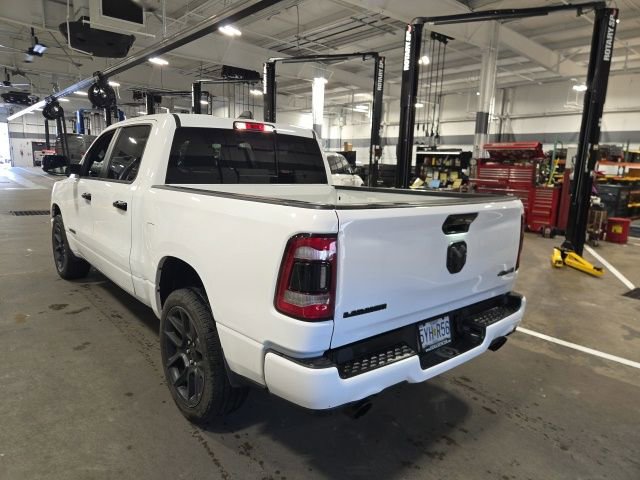 Used 2024 RAM 1500 Laramie AWD/4WD image 7
