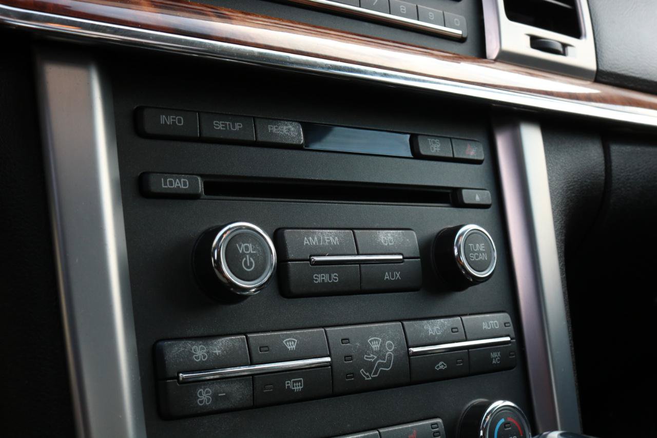 Used 2011 Lincoln MKZ FWD image 29