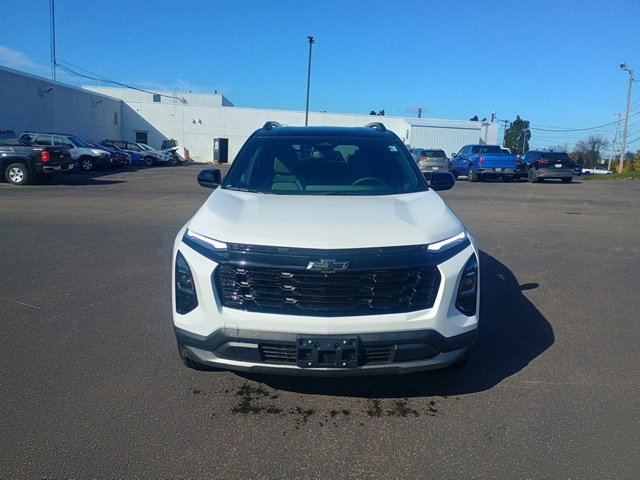 New 2026 Chevrolet Equinox LT w/ Convenience Package II image 3