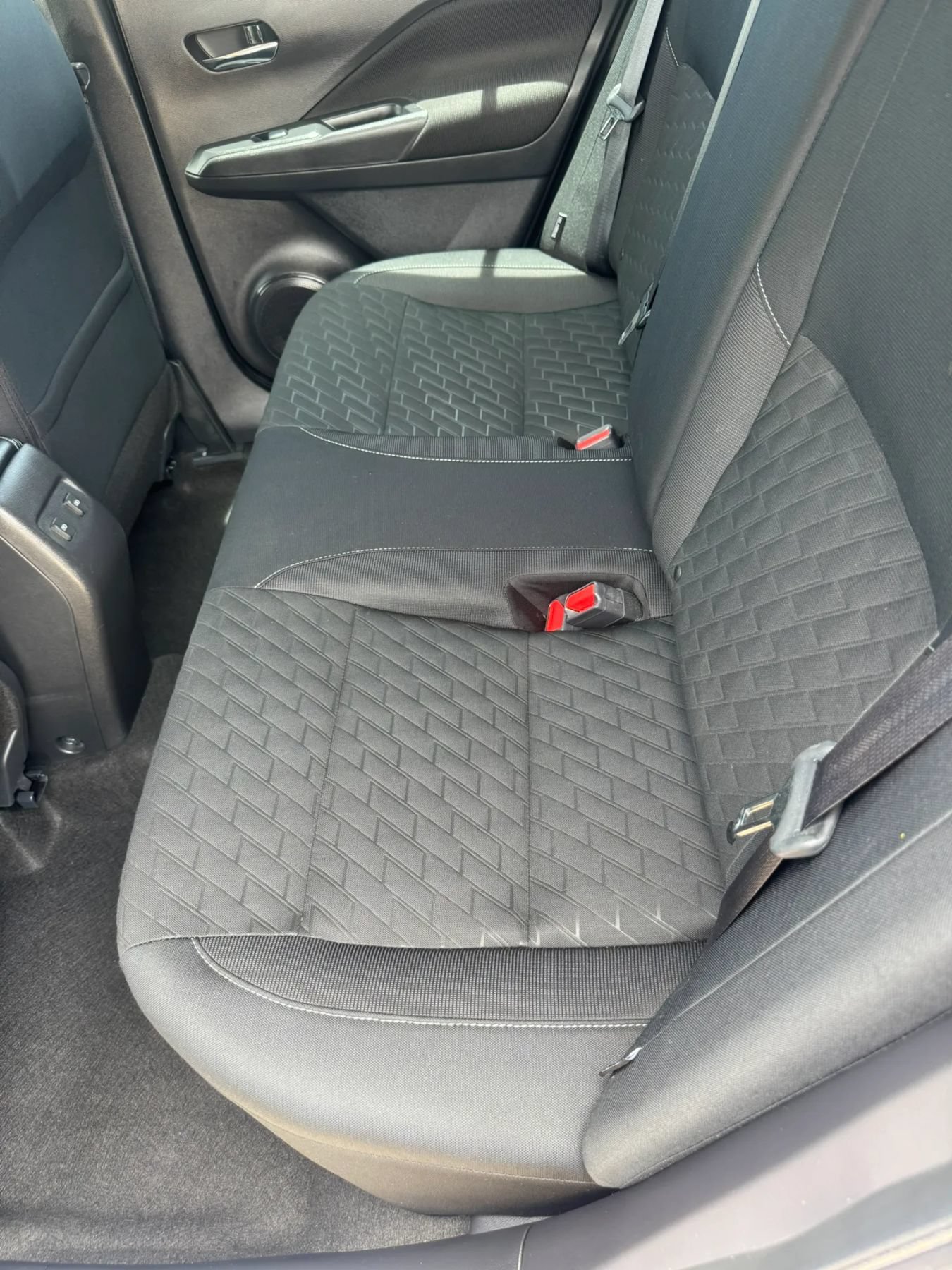 Used 2023 Nissan Kicks SV FWD image 27