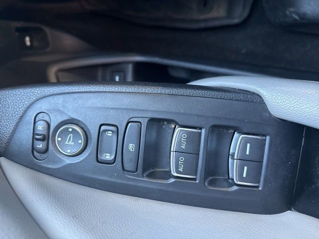 Used 2018 Honda Accord EX-L image 17