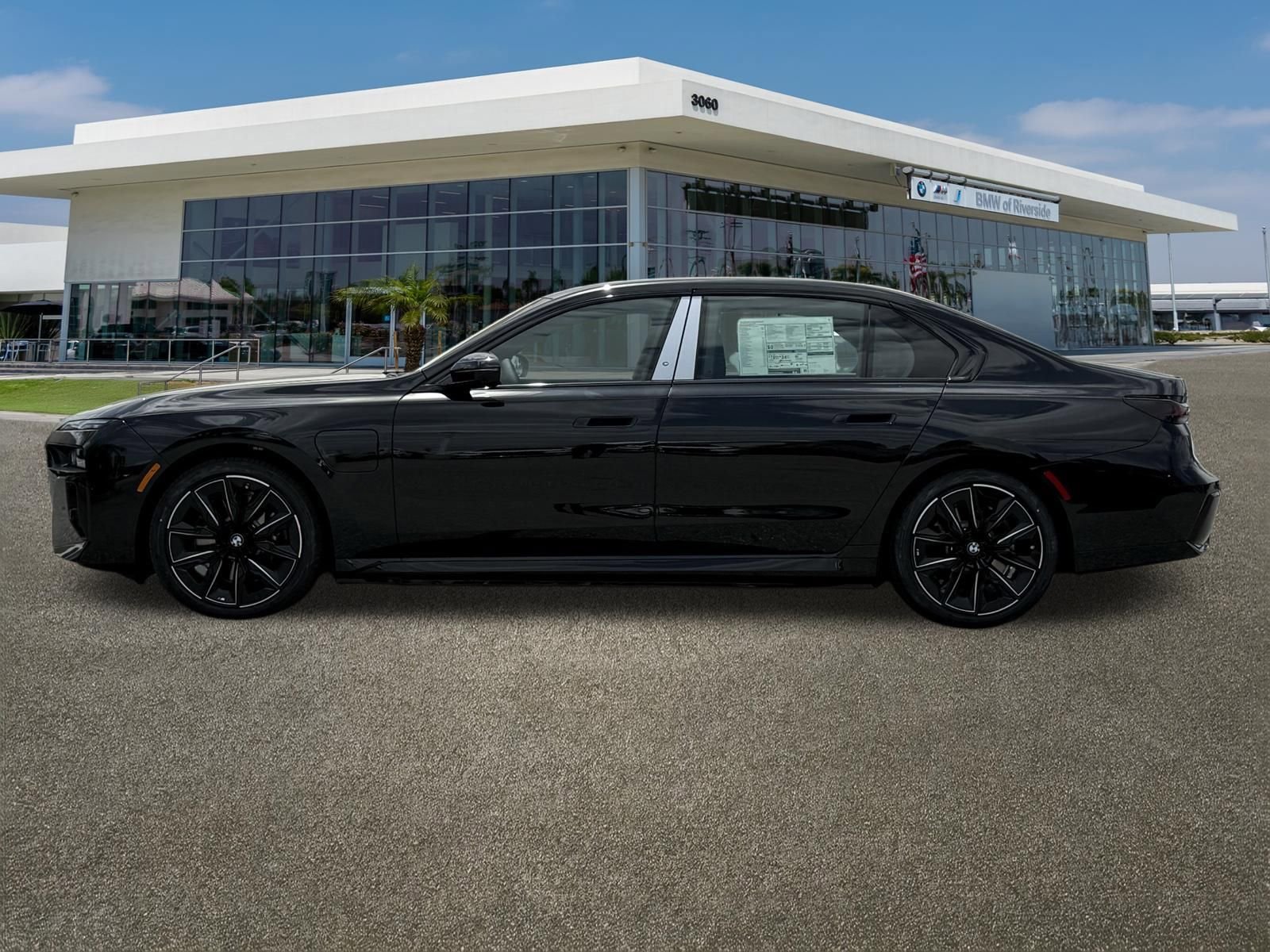 New 2026 BMW 750e xDrive AWD/4WD image 6