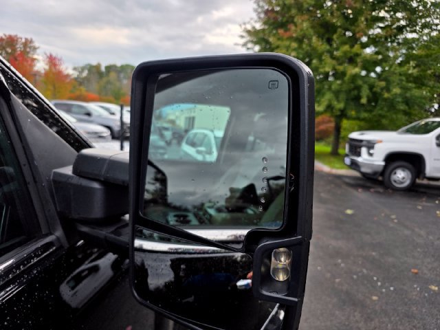 Used 2018 Chevrolet Silverado 1500 LTZ AWD/4WD image 9