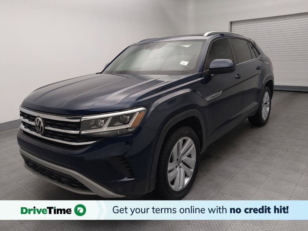 Used 2021 Volkswagen Atlas Cross Sport SE FWD image 1