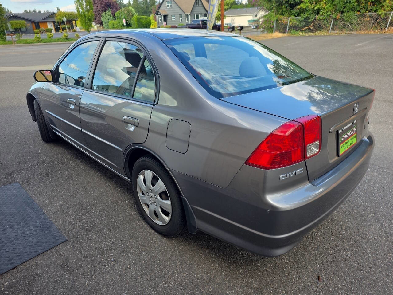 Used 2004 Honda Civic LX image 4