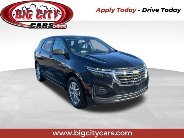 Used 2022 Chevrolet Equinox LS w/ LS Convenience Package