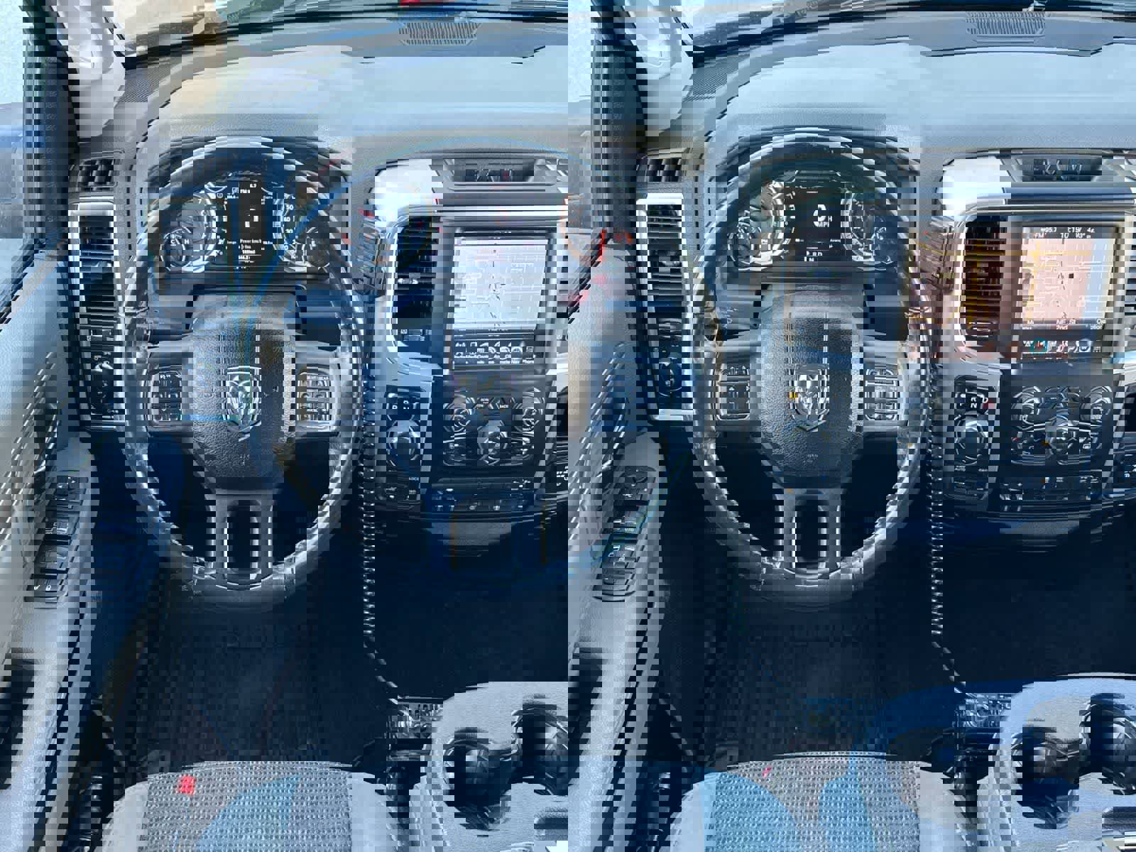 Used 2014 RAM 1500 Outdoorsman image 14