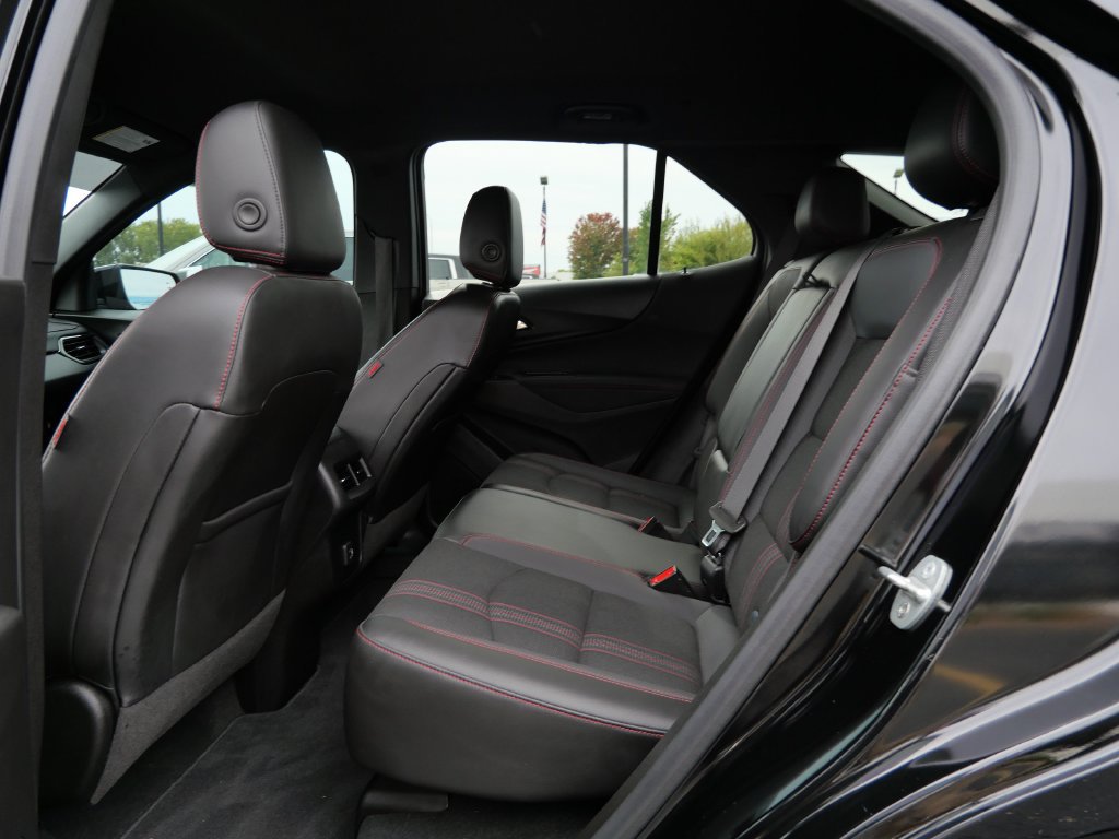 Used 2022 Chevrolet Equinox RS AWD/4WD image 19