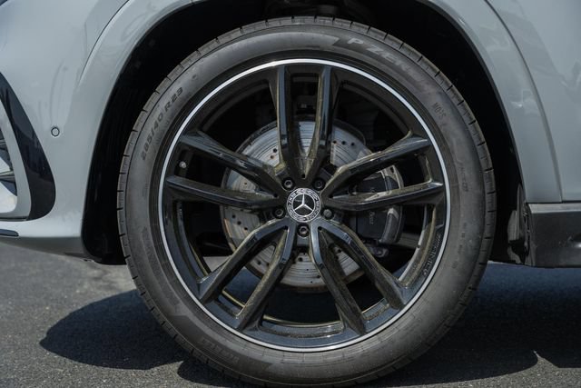 New 2026 Mercedes-Benz GLS 450 4MATIC image 19