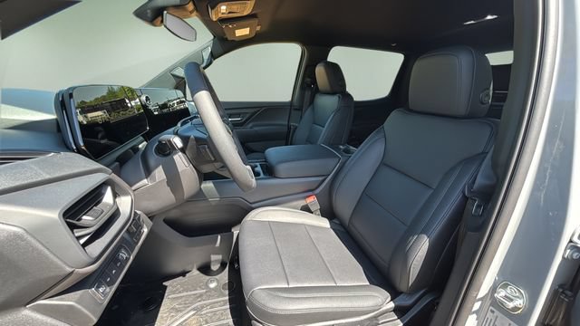 New 2026 Chevrolet Silverado EV W/T AWD/4WD image 9