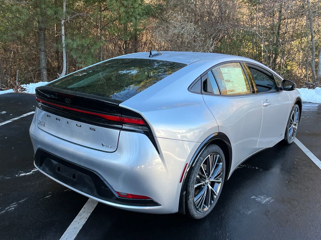 New 2026 Toyota Prius XLE image 5