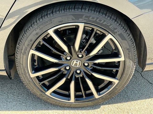 Certified 2024 Honda Accord Touring image 5