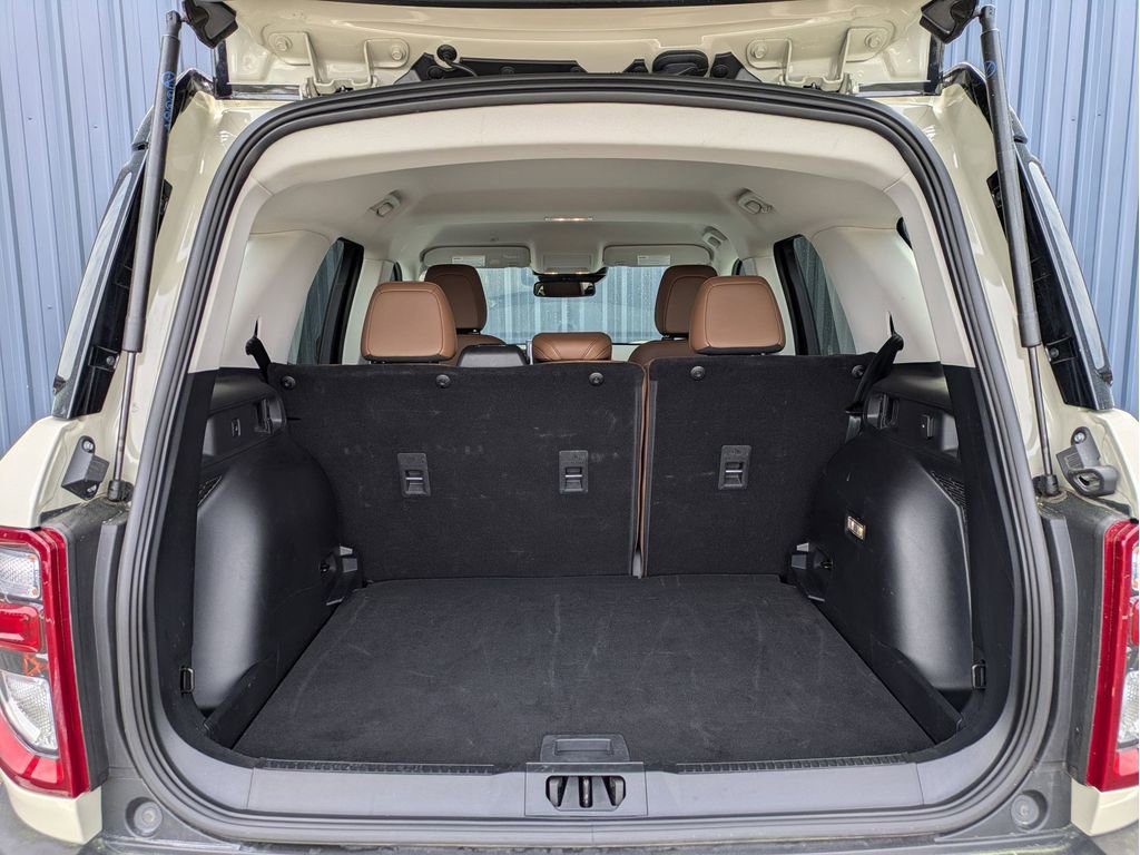 Certified 2025 Ford Bronco Sport Outer Banks w/ Outer Banks Tech Package+ AWD/4WD image 8