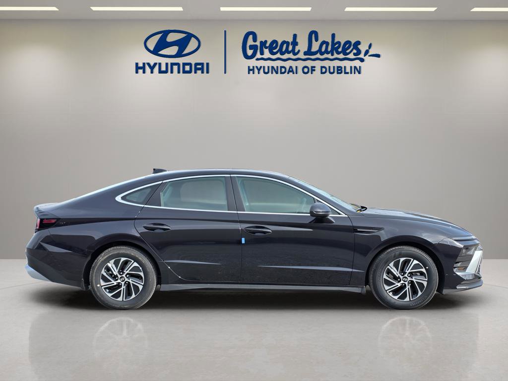 New 2026 Hyundai Sonata Blue FWD image 6