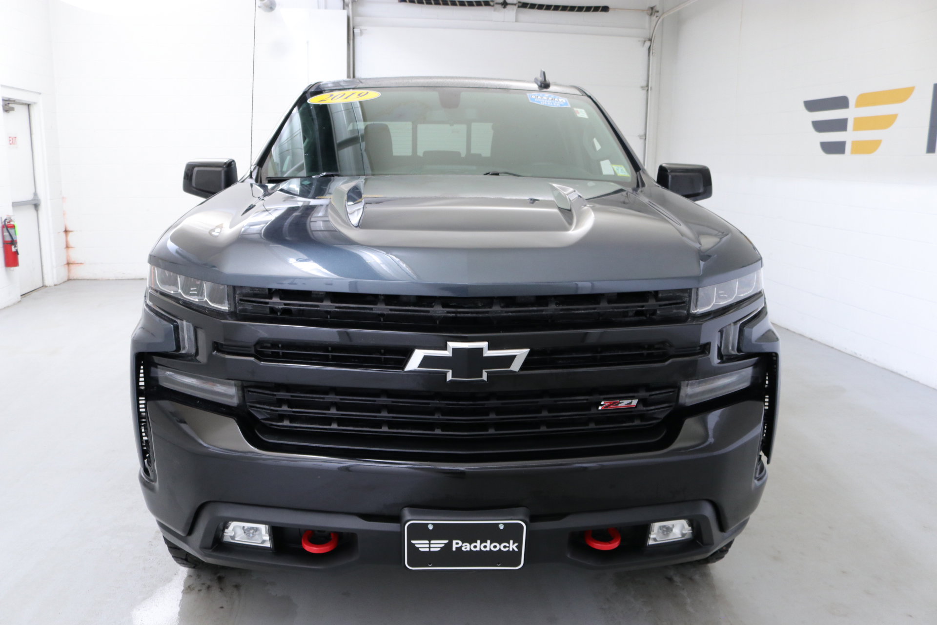 Used 2019 Chevrolet Silverado 1500 LT Trail Boss image 2