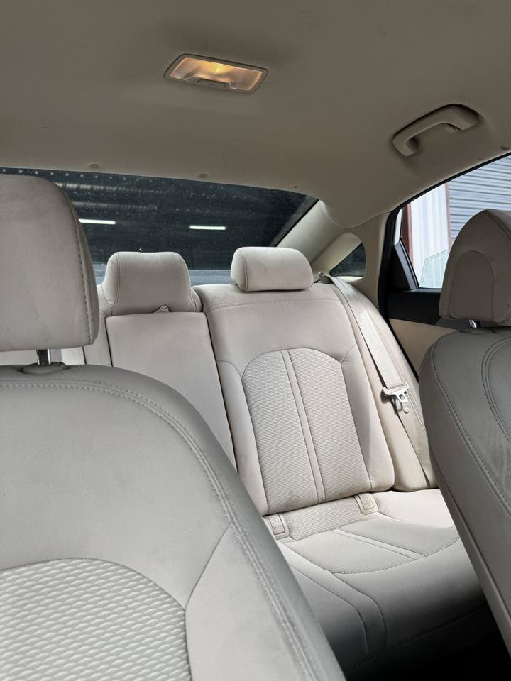 Used 2015 Hyundai Sonata SE FWD image 20