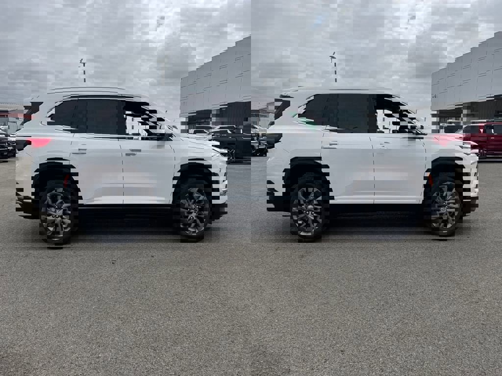 New 2026 Buick Enclave Preferred image 7