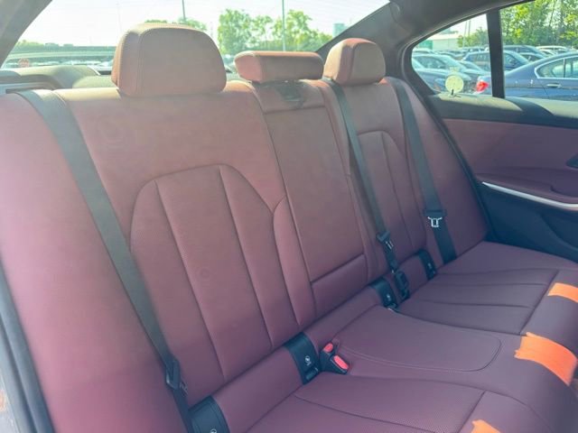 Certified 2025 BMW 330i xDrive Sedan image 28