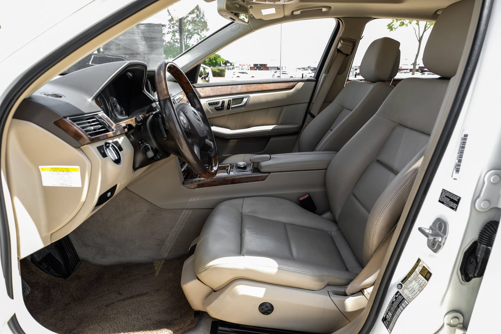 Used 2012 Mercedes-Benz E 350 Sedan image 4
