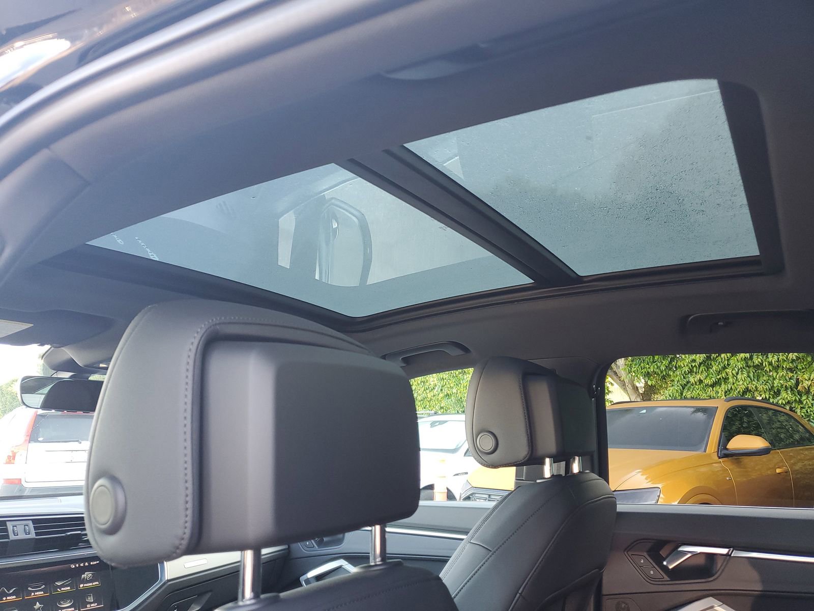 Used 2025 Audi Q3 2.0T Premium Plus w/ Premium Plus Package image 16