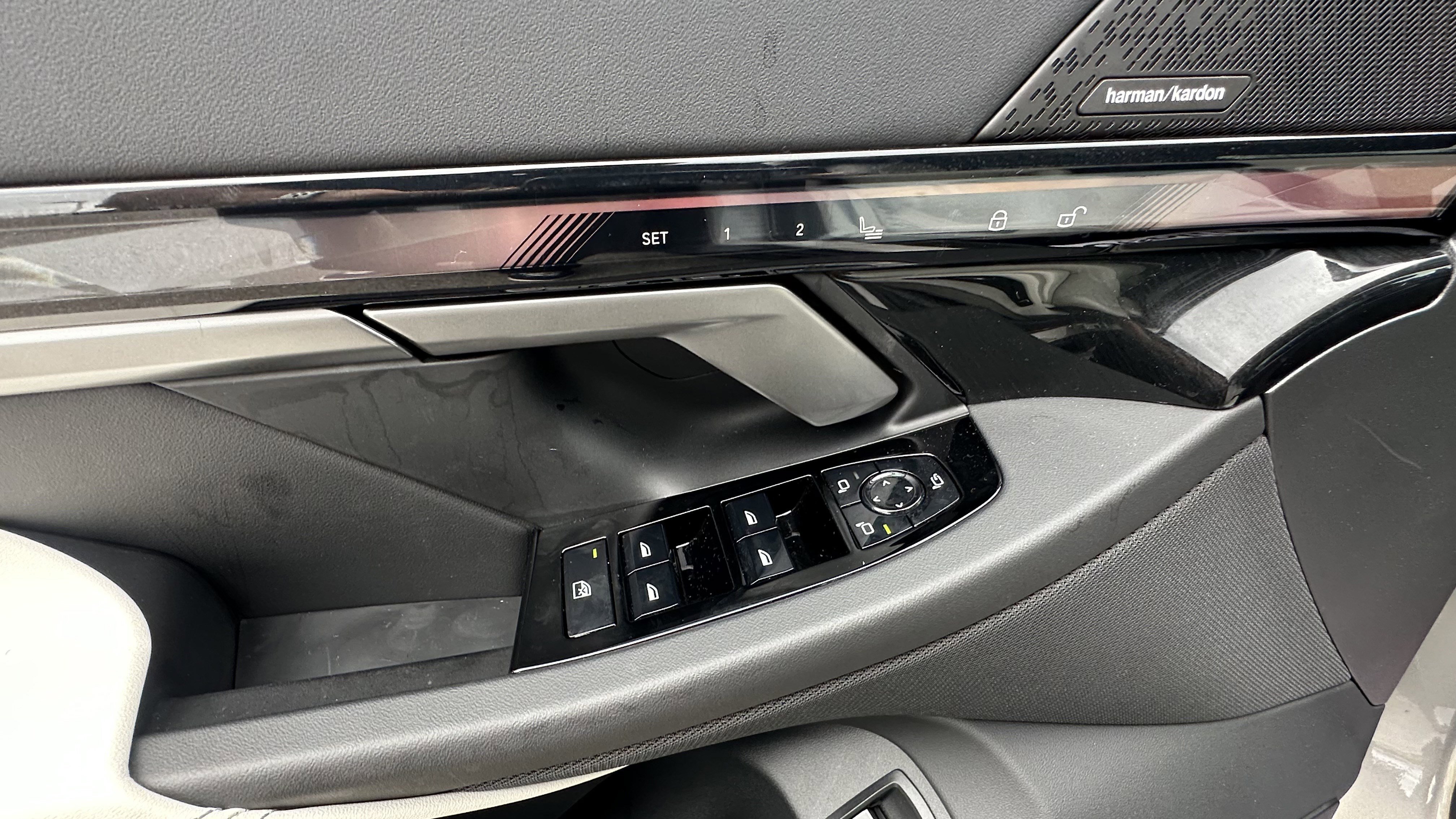 Used 2026 BMW i5 eDrive40 image 15