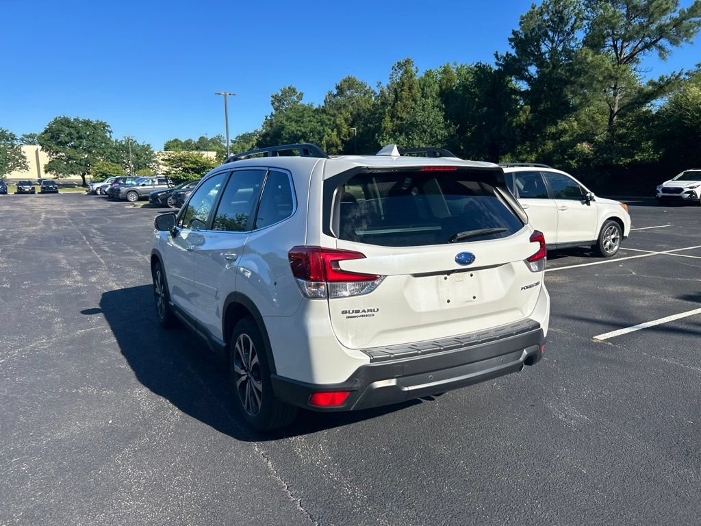 Used 2023 Subaru Forester Limited AWD/4WD image 6