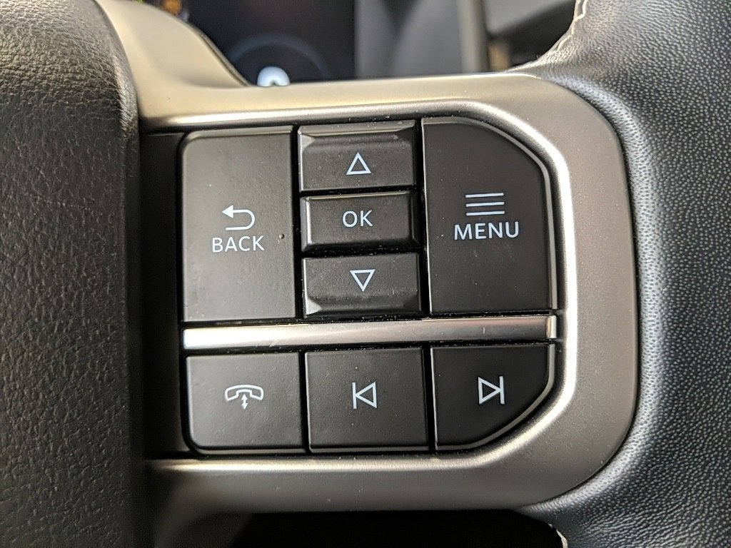 Used 2023 Ford Expedition Limited image 20