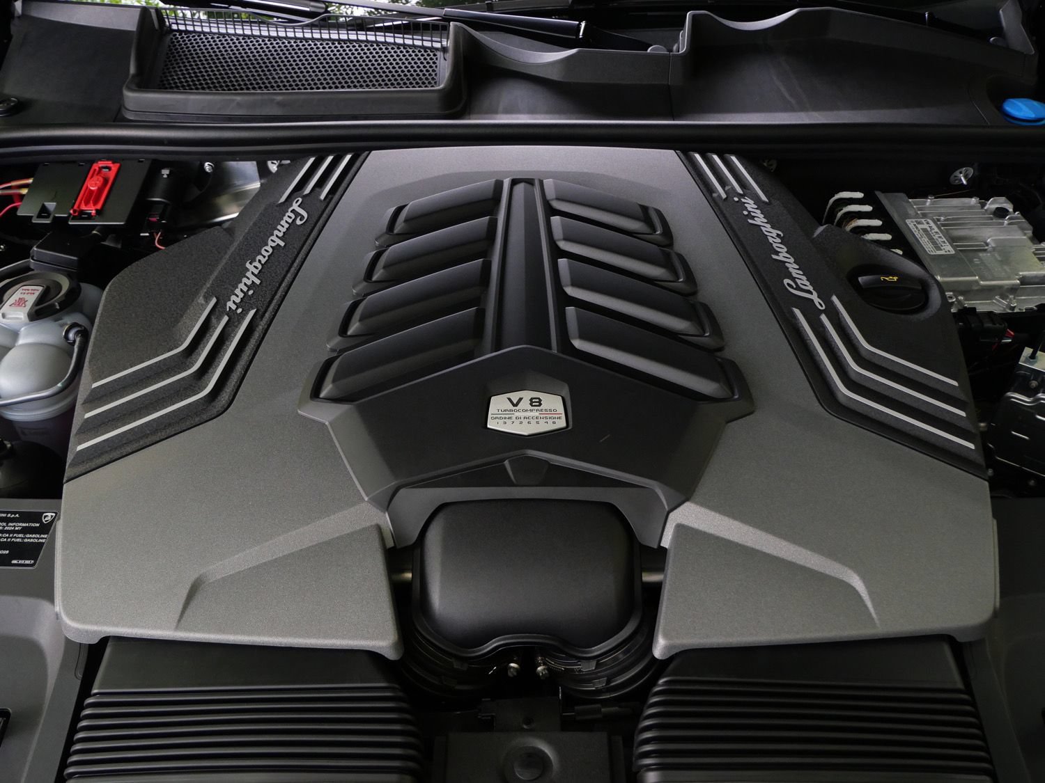 Used 2024 Lamborghini Urus S AWD/4WD image 26