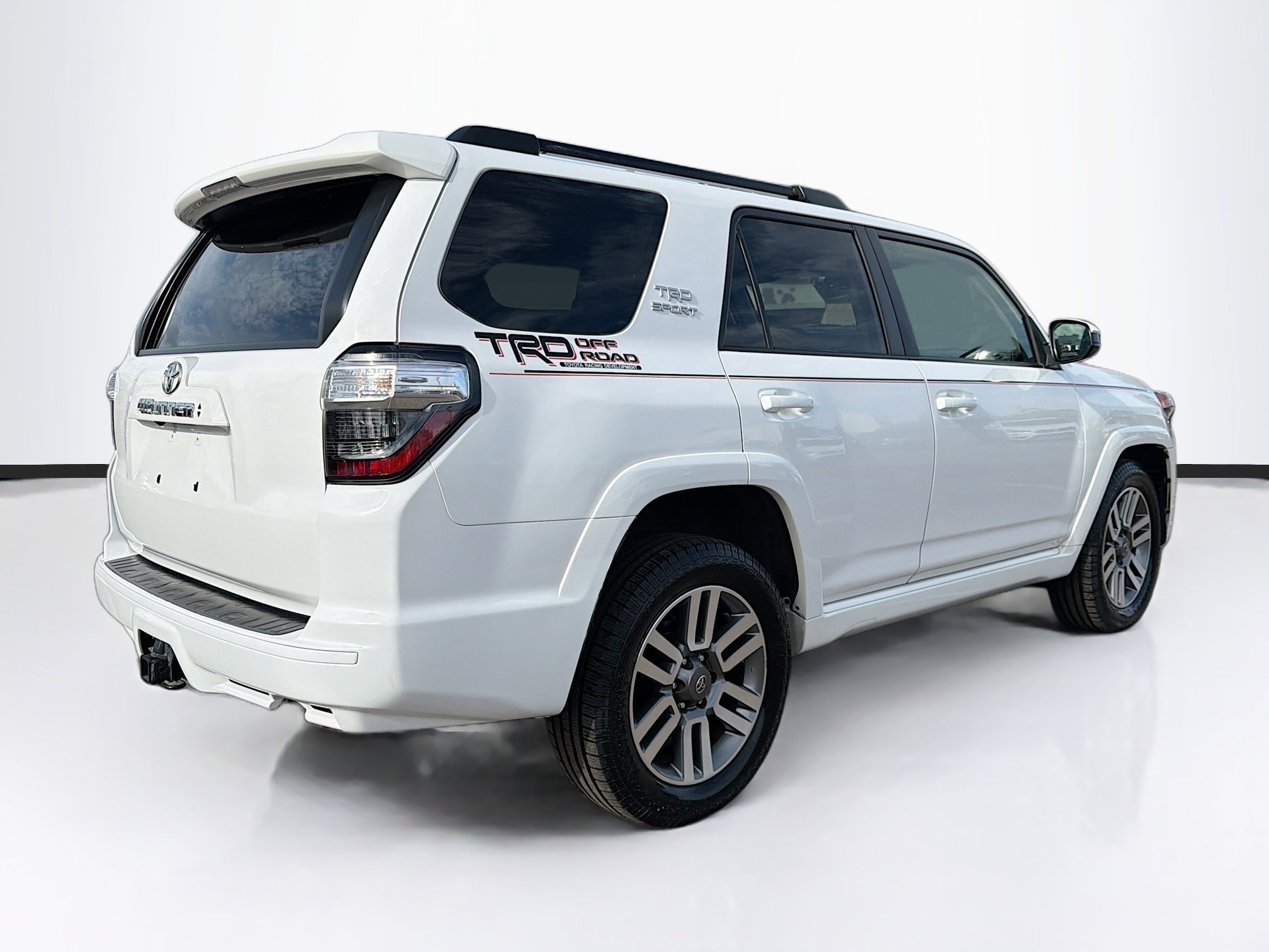 Used 2022 Toyota 4Runner TRD Sport image 3