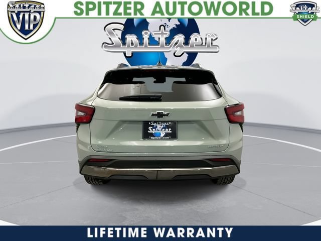 New 2026 Chevrolet Trax ACTIV w/ Sunroof Package FWD image 7