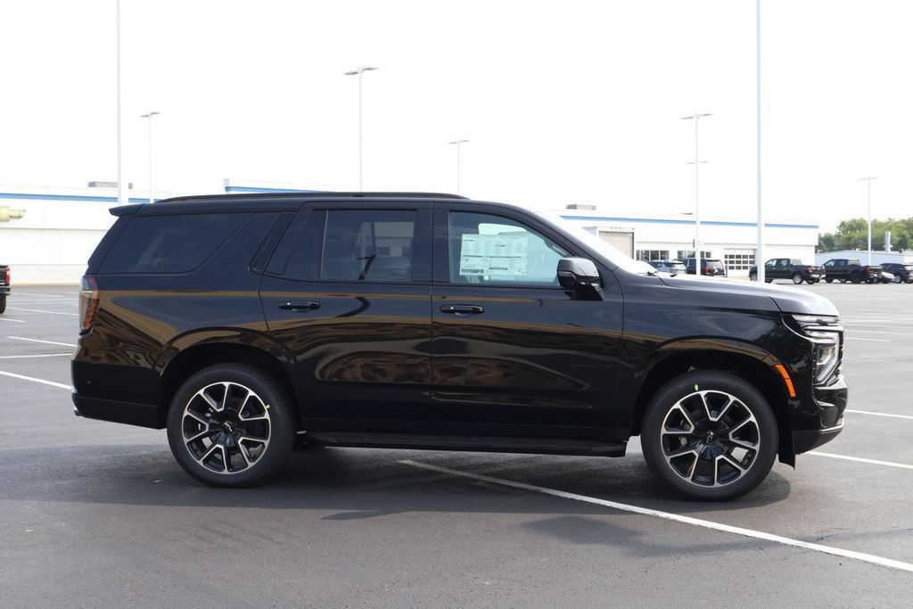 New 2026 Chevrolet Tahoe RST w/ RST Capability Package AWD/4WD image 9
