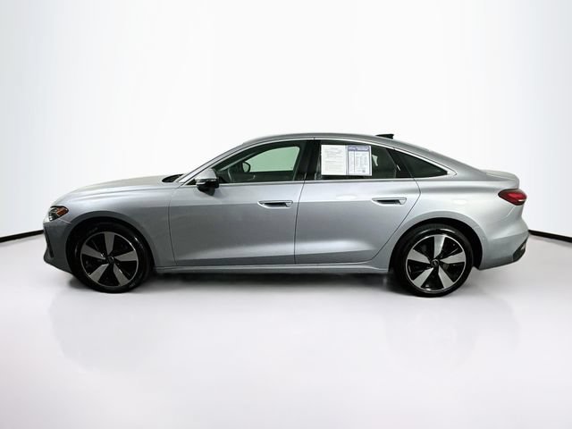 Used 2025 Audi A5 2.0T Premium Plus w/ Premium Plus AWD/4WD image 4