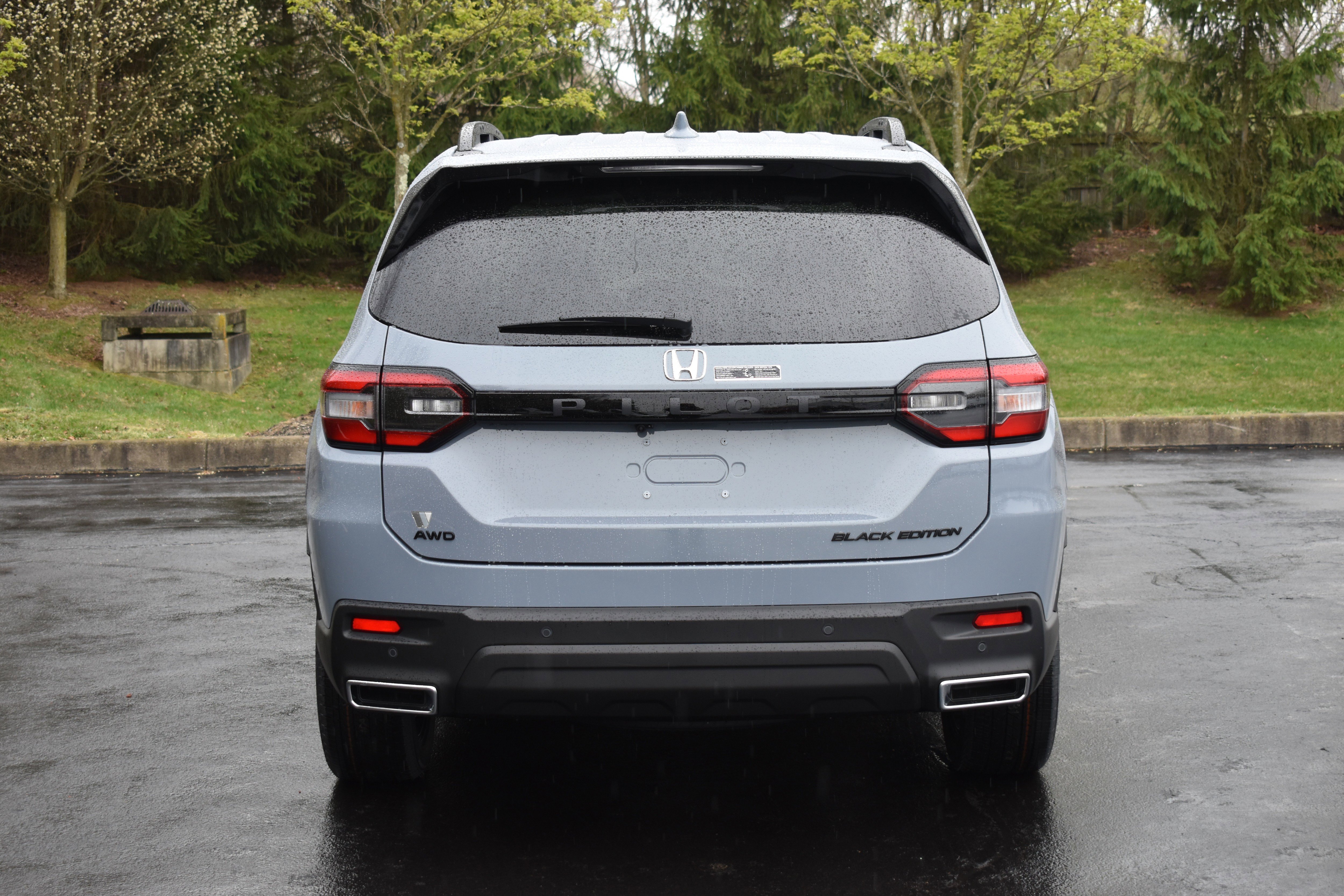 New 2025 Honda Pilot Black Edition image 7