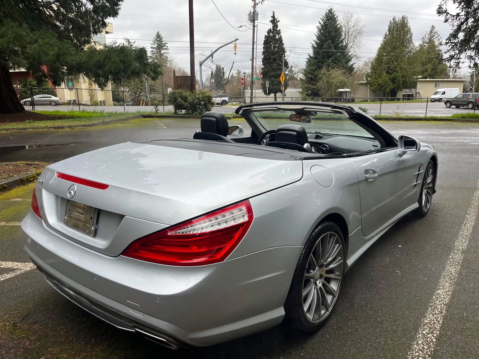 Used 2013 Mercedes-Benz SL 550 w/ Premium Pkg image 5