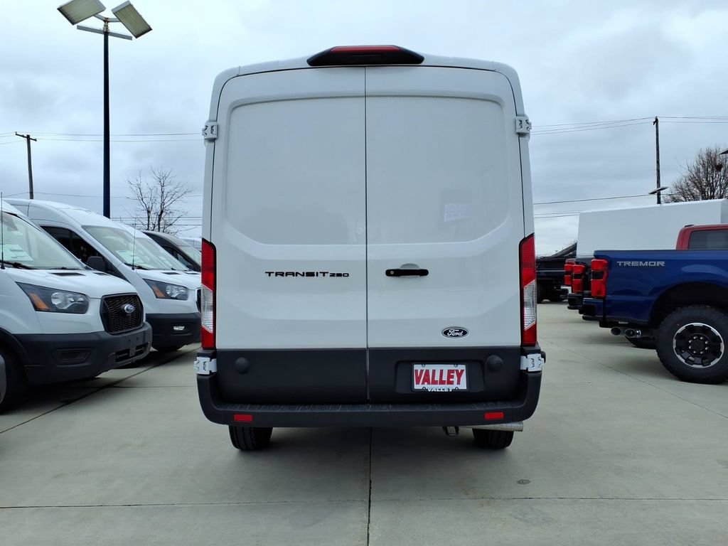 New 2026 Ford Transit 250 148 Medium Roof w/ Load Area Protection Package RWD image 6