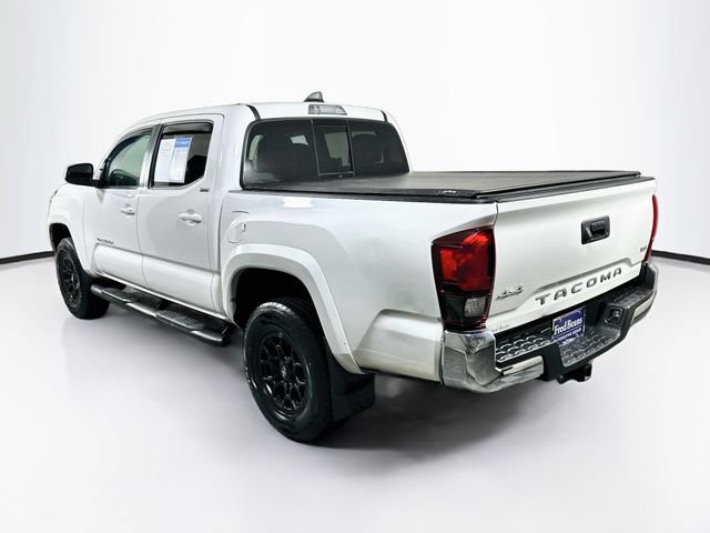 Used 2020 Toyota Tacoma SR5 AWD/4WD image 6