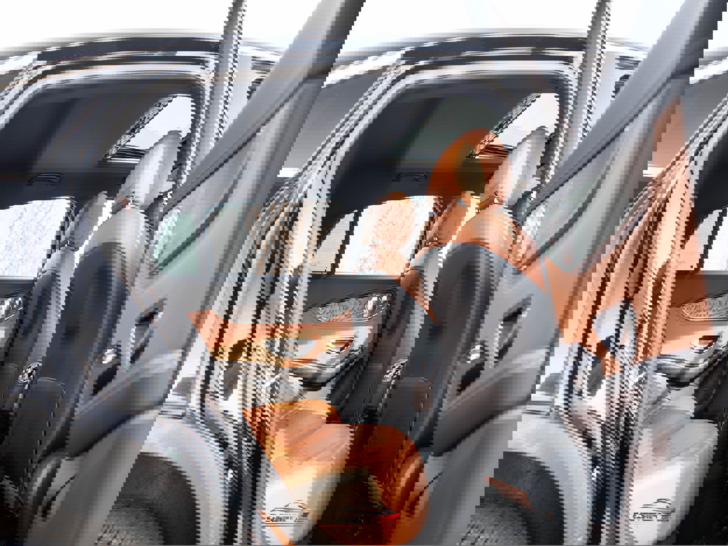 Used 2017 Mercedes-Benz GLC 300 4MATIC image 17