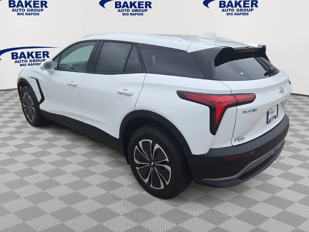 Used 2024 Chevrolet Blazer EV LT AWD/4WD image 5