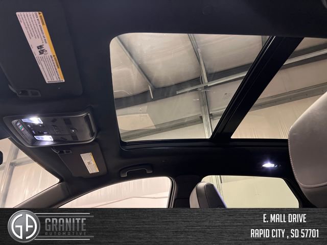 Used 2022 Cadillac XT5 Premium Luxury image 21