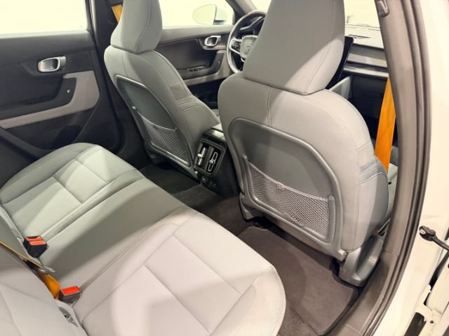 Used 2022 Polestar Polestar 2 w/ Performance Package AWD/4WD image 28