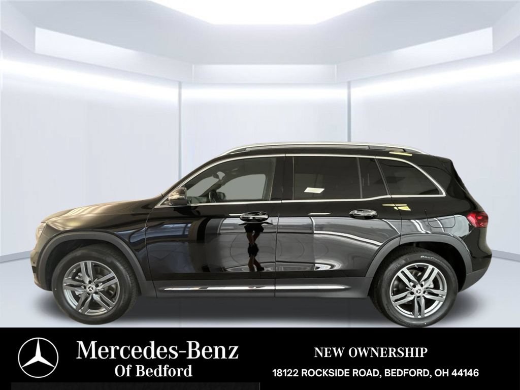 Used 2026 Mercedes-Benz GLB 250 4MATIC image 4