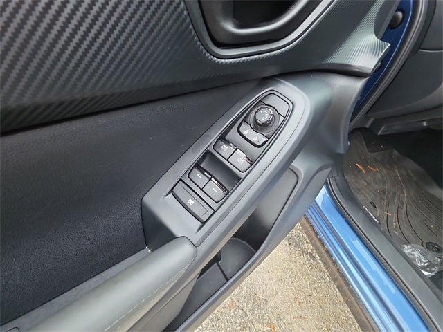 Used 2024 Subaru Crosstrek 2.0i Premium w/ Crosstrek Mirror Package image 13
