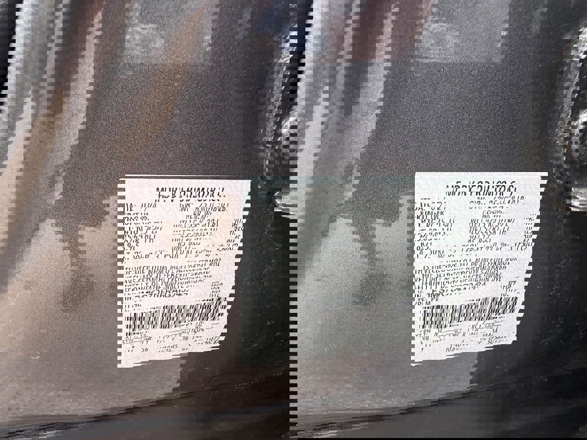 Used 2024 Ford Explorer XLT w/ Equipment Group 202A image 24