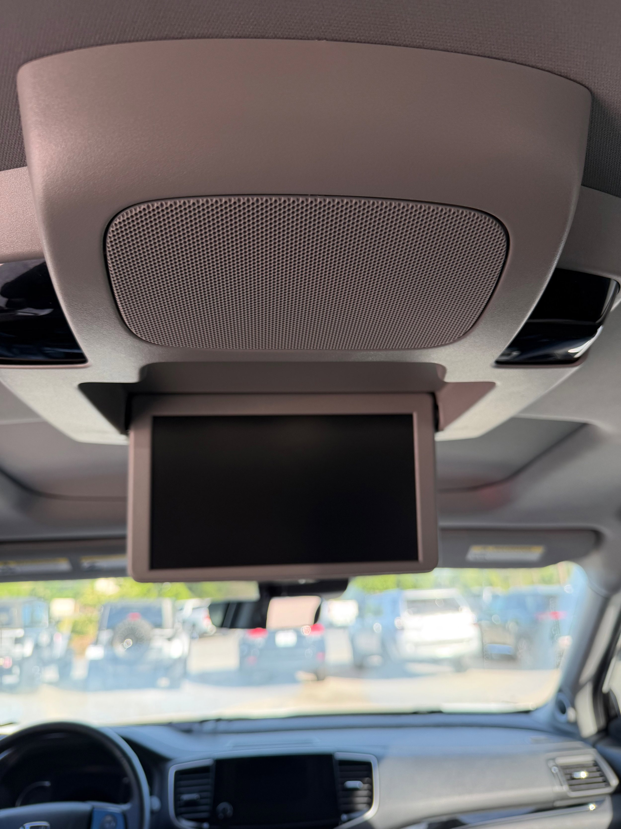 Used 2019 Honda Pilot Elite image 12