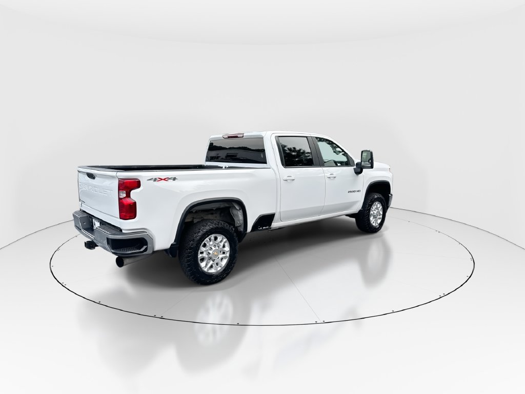 Used 2021 Chevrolet Silverado 2500 LT w/ Fleet Comfort Package AWD/4WD image 8