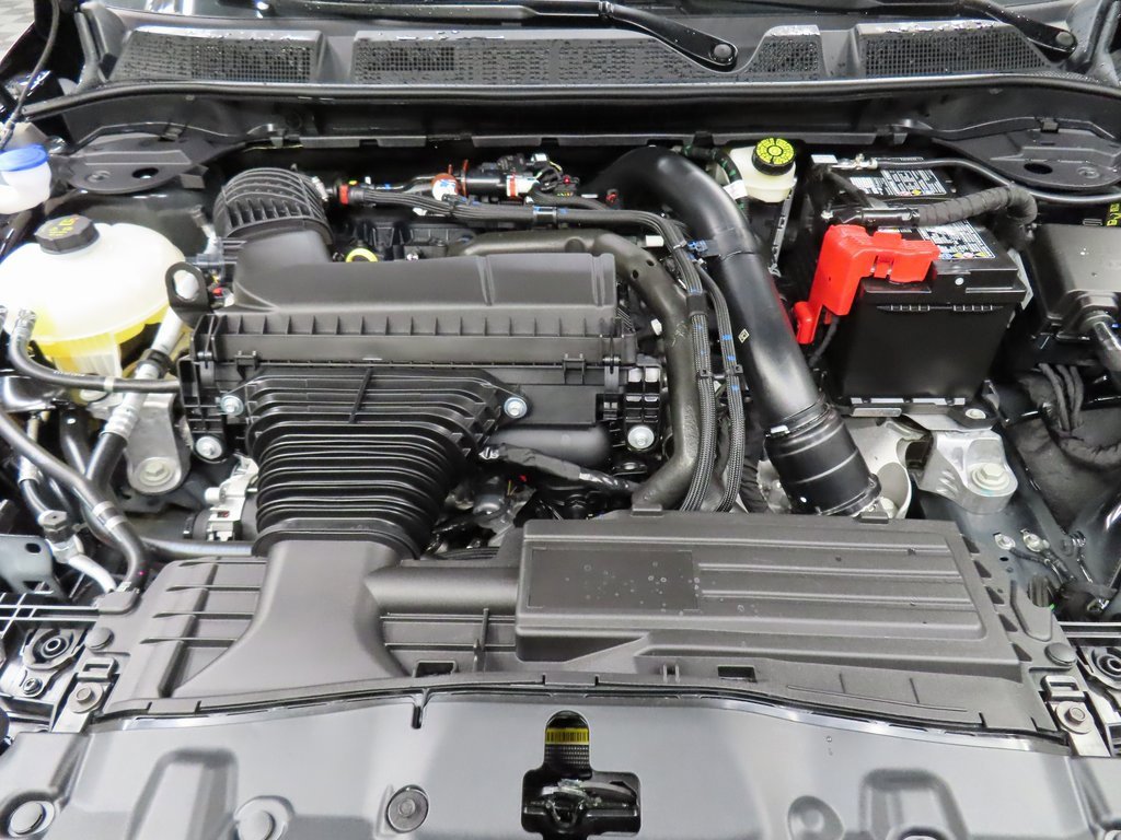 Used 2025 Lincoln Corsair Premiere w/ Jet Appearance Package image 32