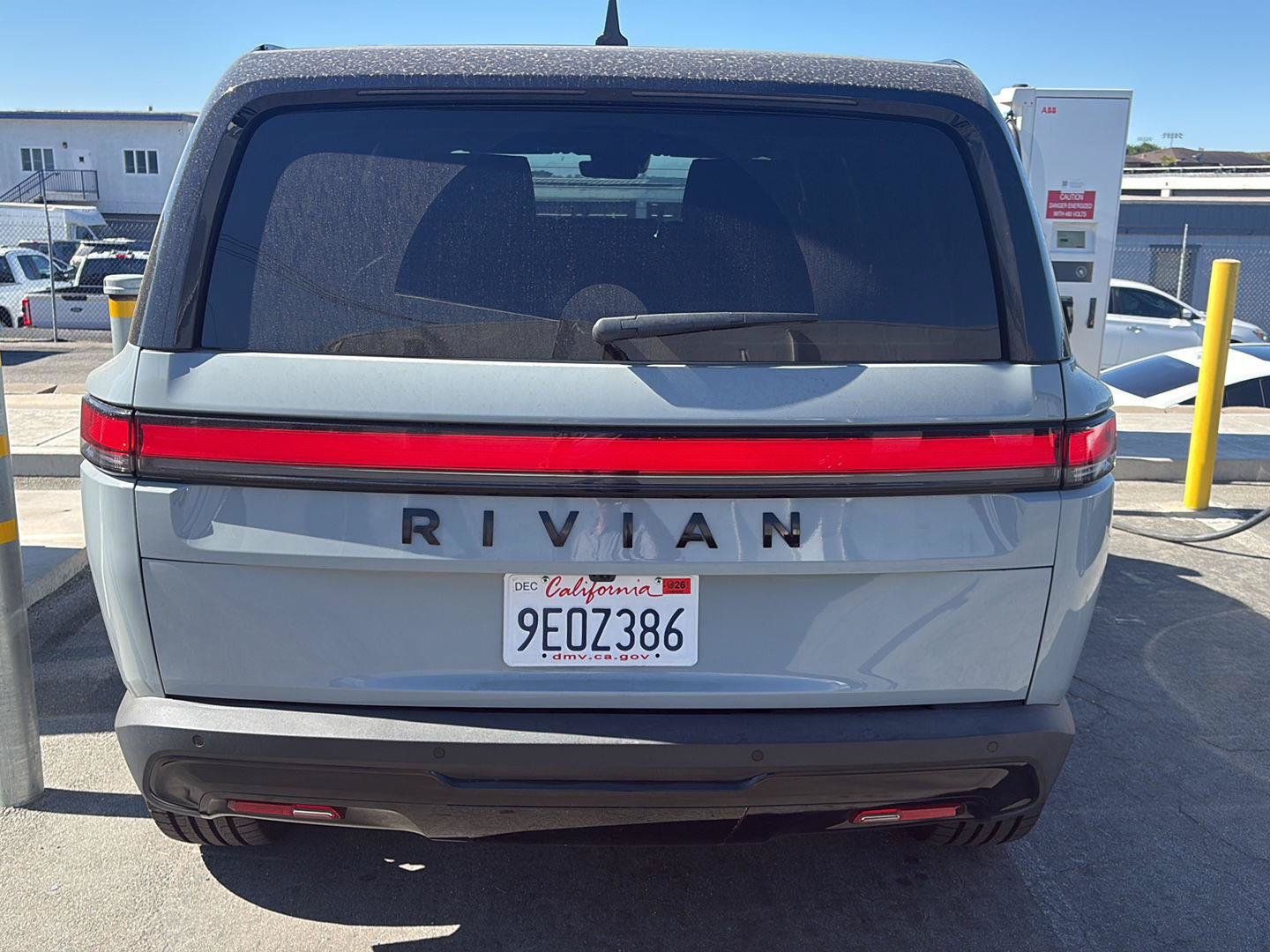 Used 2022 Rivian R1S Launch Edition AWD/4WD image 5