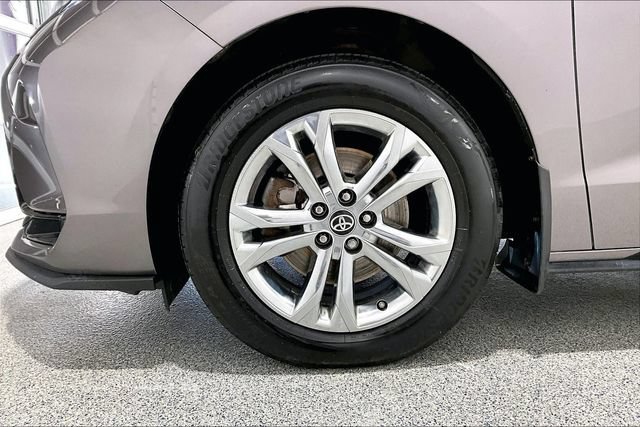 Used 2022 Toyota Sienna XSE AWD/4WD image 42
