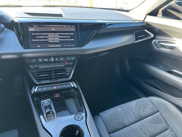 Used 2022 Audi e-tron GT Premium Plus w/ Performance Package AWD/4WD image 16